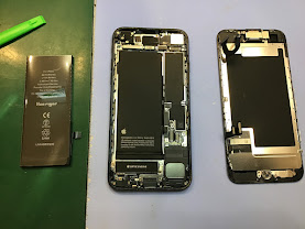 iPhoneSE3の画面交換ならデータそのまま修理可能なスマホ修理工房セレオ甲府店へ！